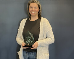 Personal & Aesthetics – Refresh Massage Studio & Spa:  The Yorkton Tribal Council sponsored the Personal & Aesthetics Award.  The recipient was Refresh Massage Studio & Spa and accepted by Lindsay O’Quinn.